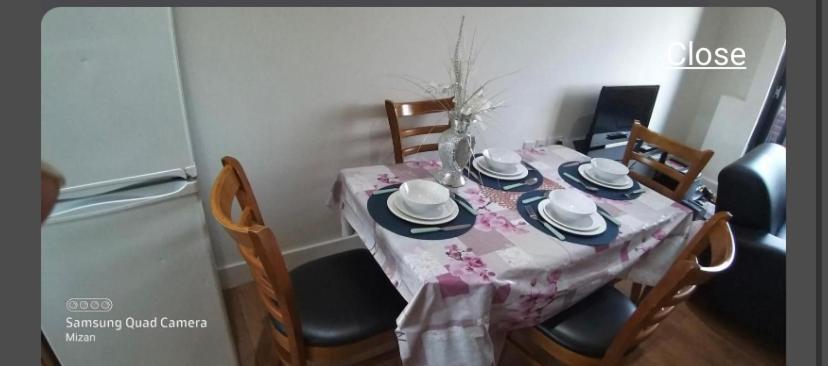 291 Barking Road Apartment Лондон Екстериор снимка